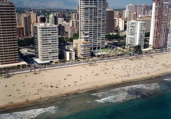 7 playa levante Qué ver en Benidorm - Alquiler de apartamentos - Playa Levante